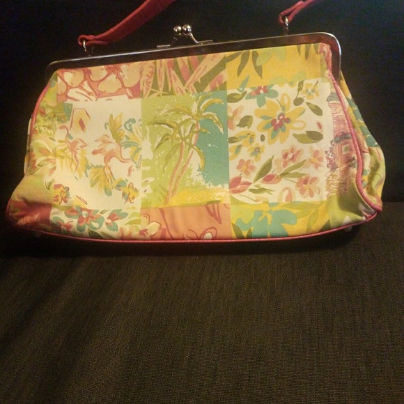 Purse - Picture 2 of 7